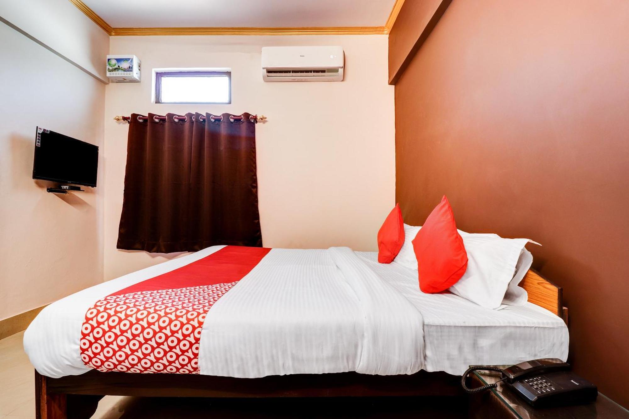 Hotel O Star City Hotel Ayodhya Εξωτερικό φωτογραφία