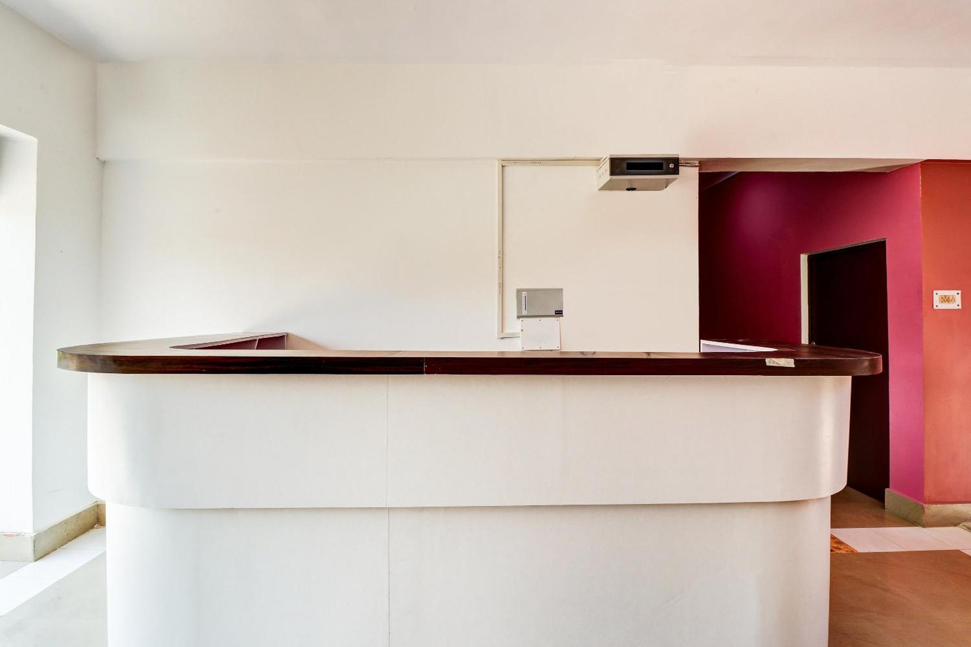 Hotel O Star City Hotel Ayodhya Εξωτερικό φωτογραφία